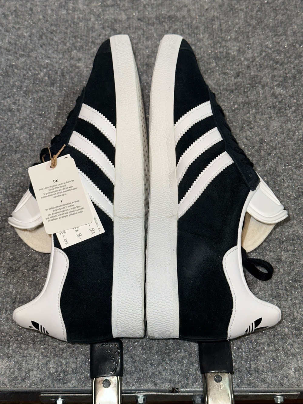 Adidas Gazelle Men’s Sneaker - Picture 7 of 7